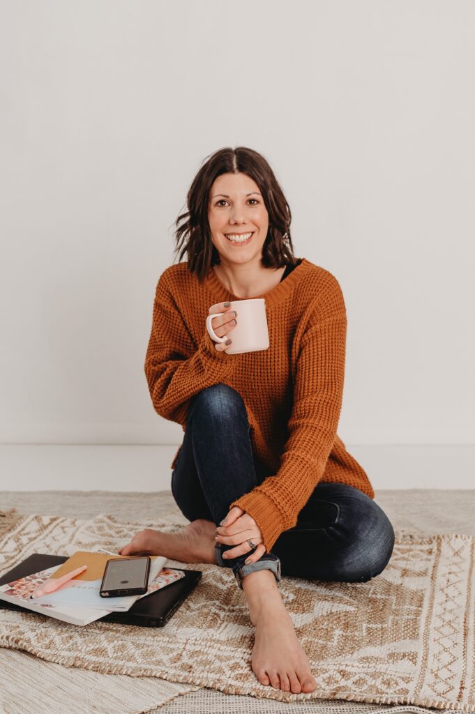 journaling tips for introverted moms